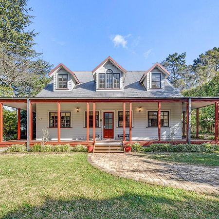 Whispering Pines Cottages Wentworth Falls Exterior photo