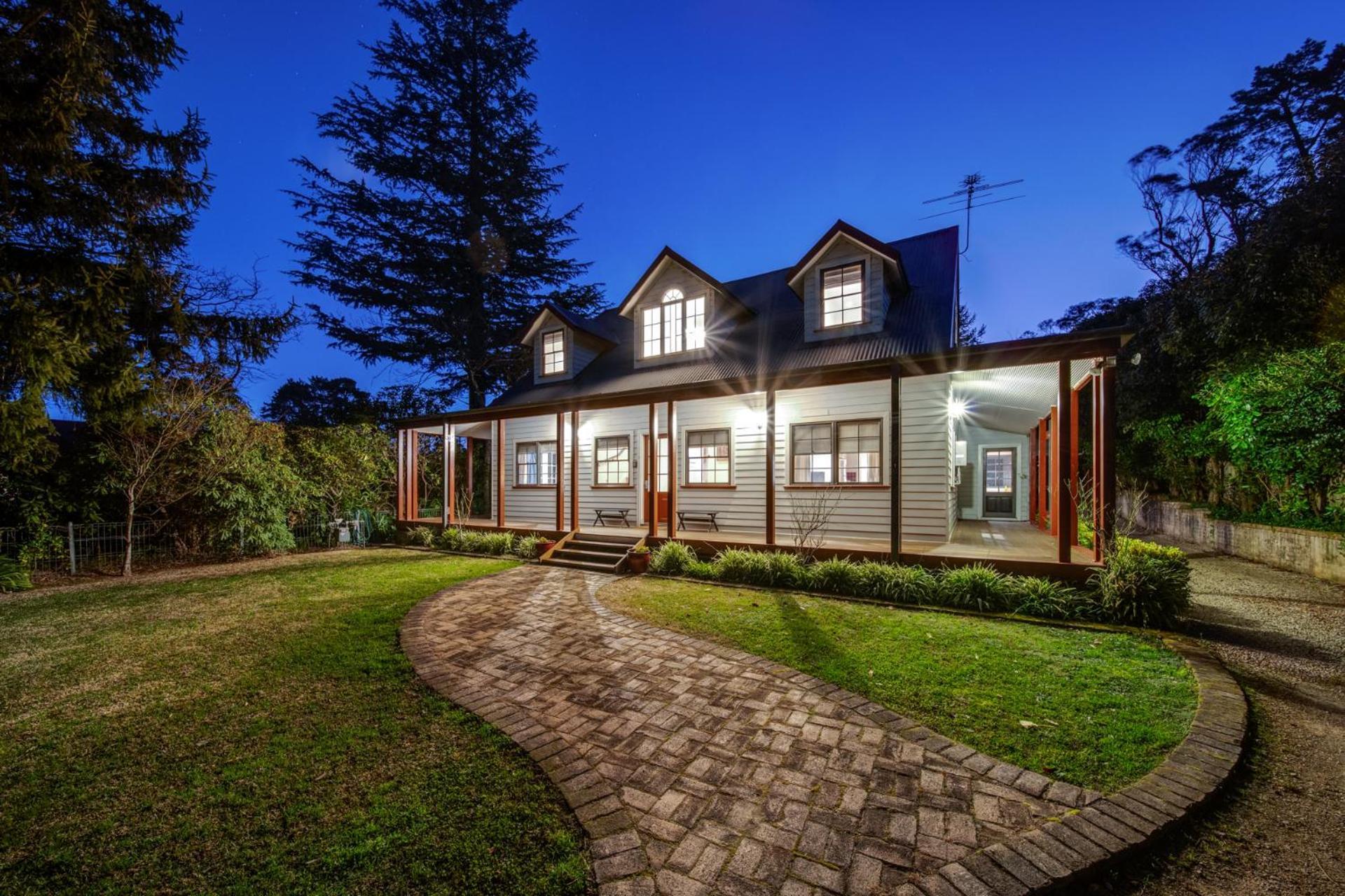 Whispering Pines Cottages Wentworth Falls Exterior photo